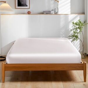 THX SILK PEARL CAL KING SILK FITTED SHEET
